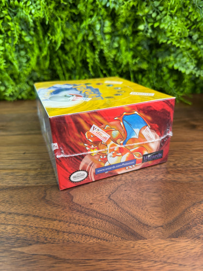 Base Set Booster Box Unlimited (IMG_5736)