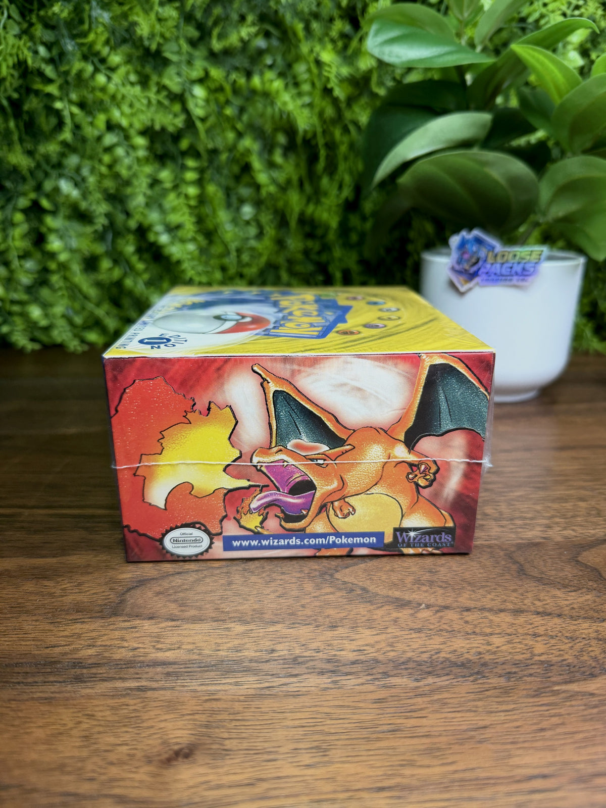 REAL PHOTO 2026-09-28 - Base Set Booster Box 1st Edition Shadowless (IMG_6595)