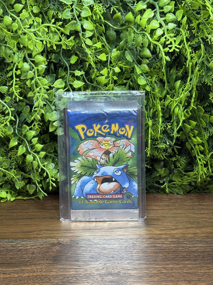 REAL PHOTO 2026-08-20 - Base Set 1st Edition Shadowless - Venusaur (Heavy) (IMG_6844)