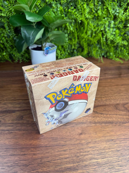 Fossil Booster Box Unlimited IRL (fossil-ul-top)