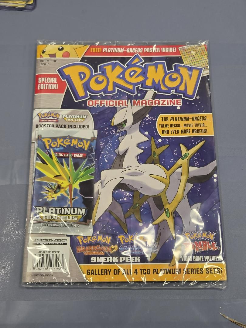 Sealed Pokemon Official Magazine Premiere Issue with Platinum Arceus Zapdos booster pack